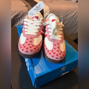 Adidas Women's Pink and White Heart Sneakers